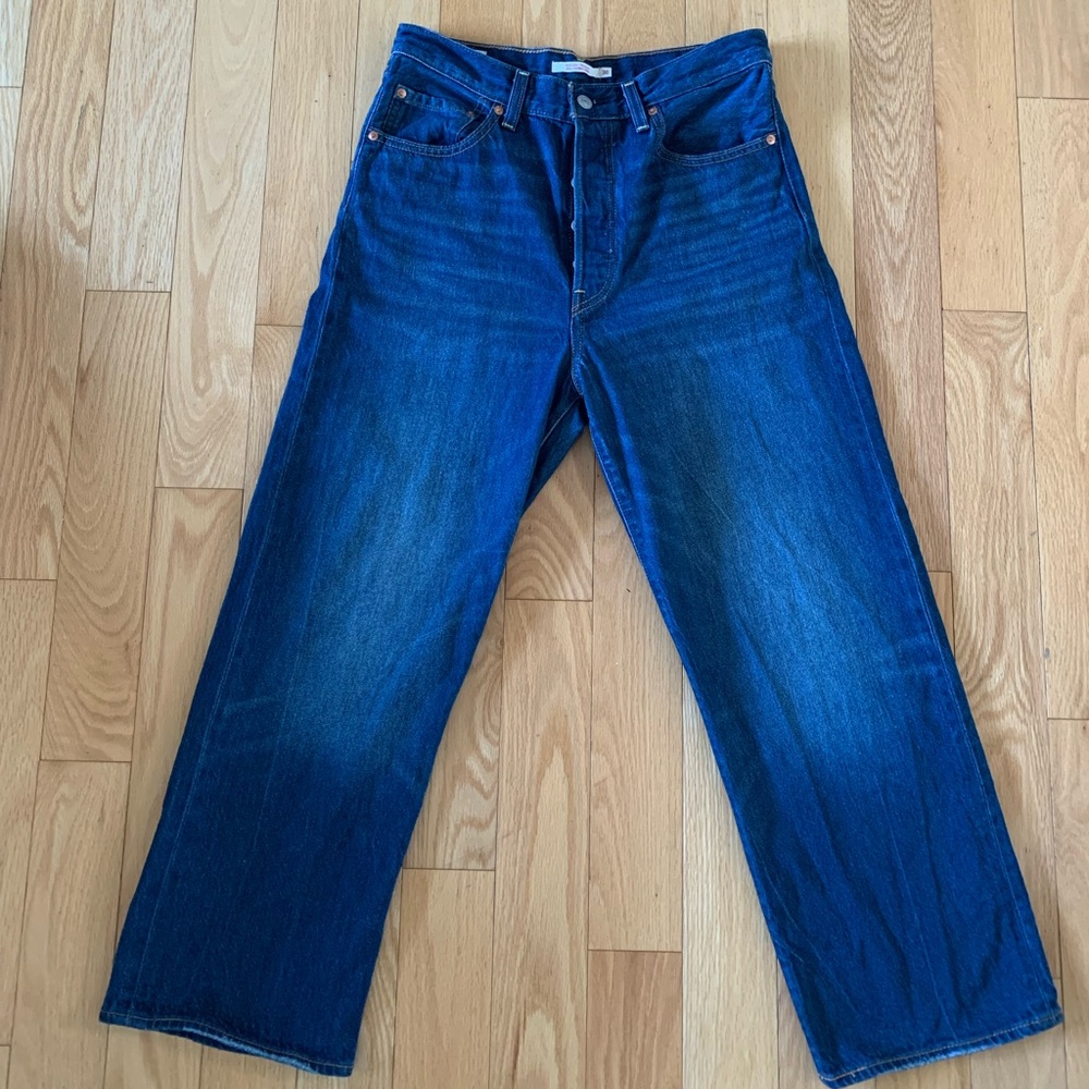 Levi’s Ribcage Dark Wash Jeans